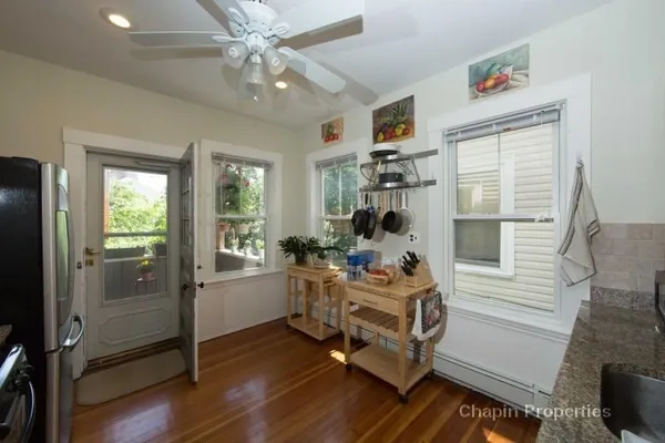 $4,000 | 102 Franklin Street, Unit 2, Brookline, MA 02445