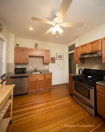 $4,000 | 102 Franklin Street, Unit 2, Brookline, MA 02445