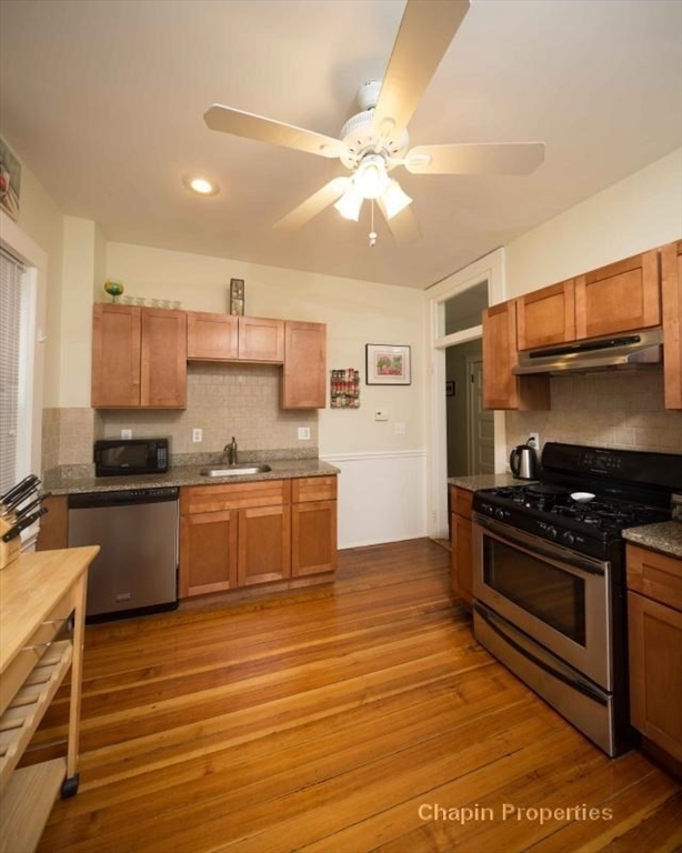 102 Franklin Street, Unit 2 Brookline, MA 02445 - Photo 5 of 13