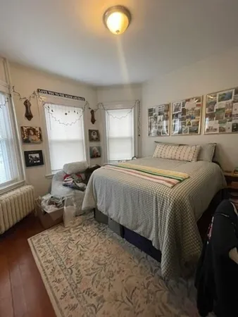 $4,000 | 102 Franklin Street, Unit 2, Brookline, MA 02445