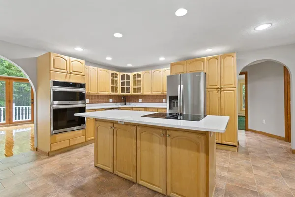 $799,500 | 66 Old Pool Road, Biddeford, ME 04005