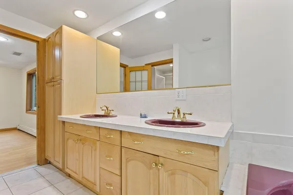 $799,500 | 66 Old Pool Road, Biddeford, ME 04005