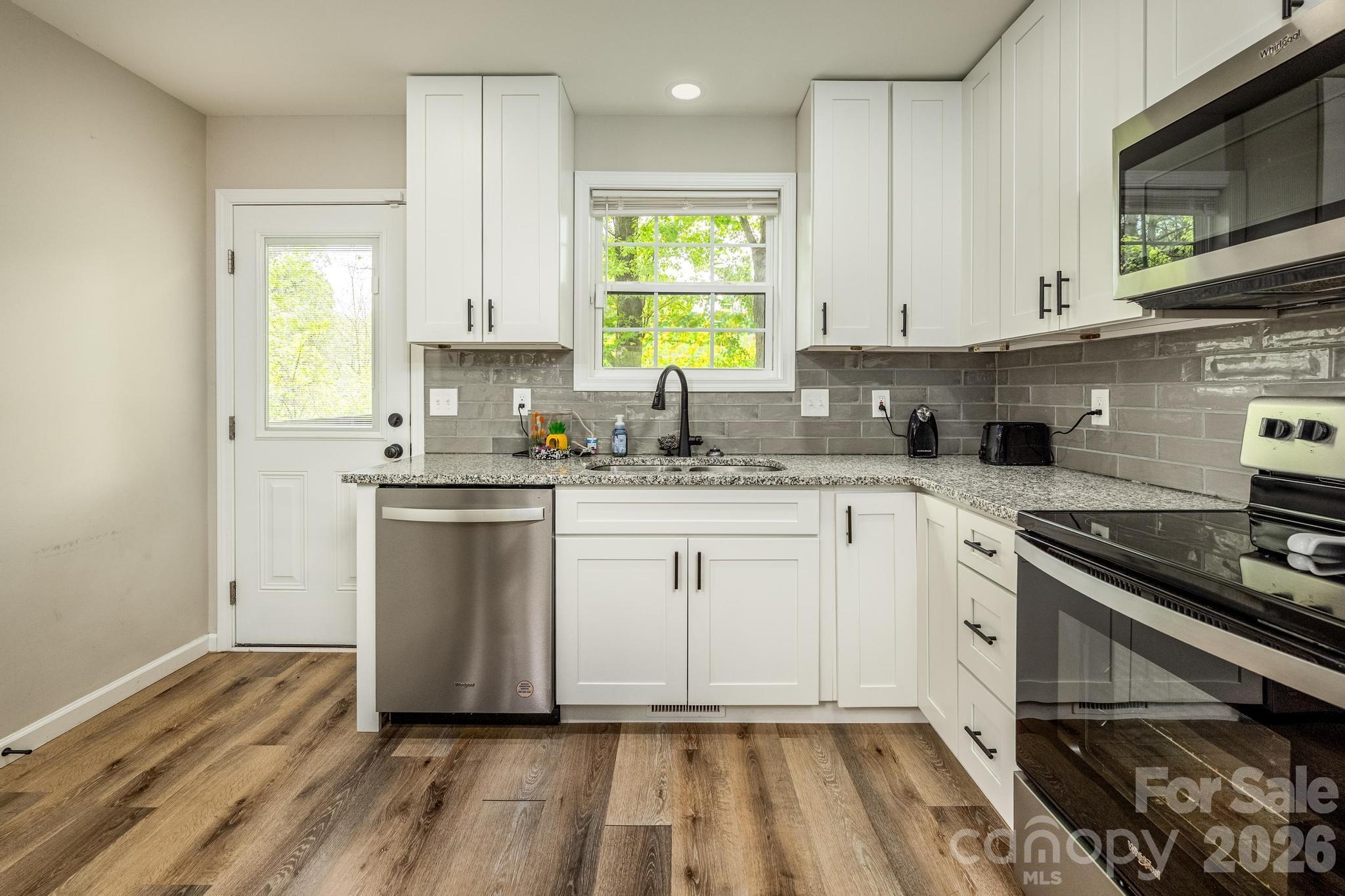 614 East Front Street Statesville, NC 28677 - Photo 12 of 24