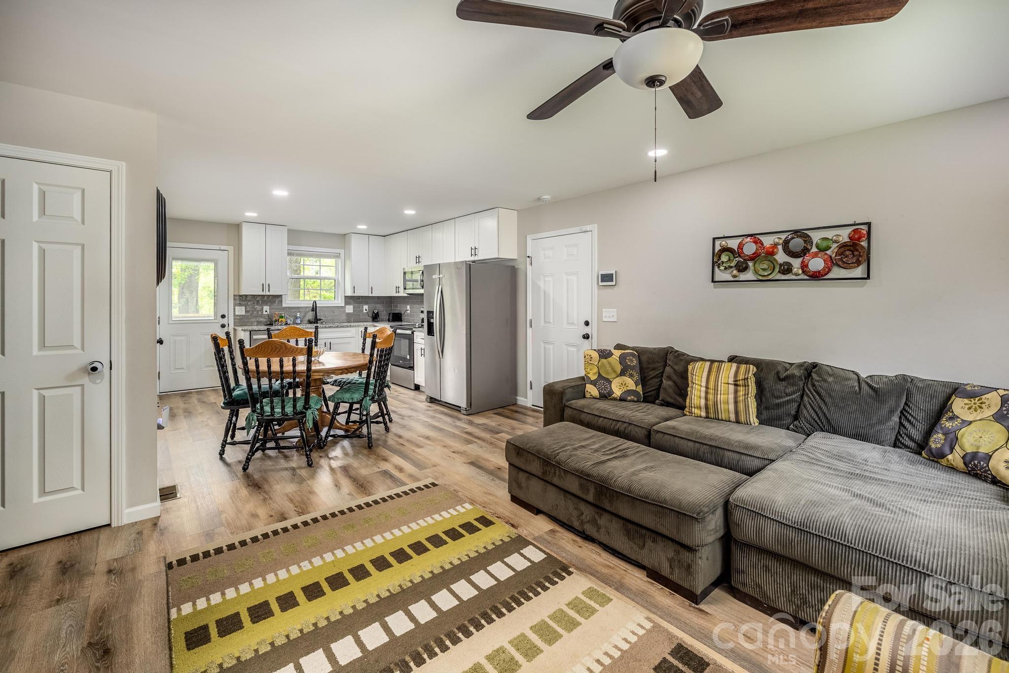 614 East Front Street Statesville, NC 28677 - Photo 7 of 24