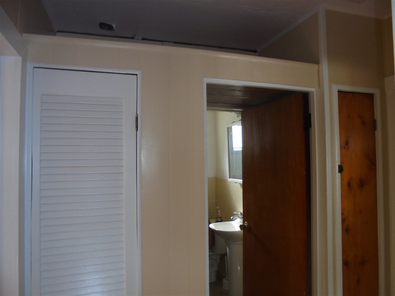 1700 Holsapple Road Richmond, IN 47374 - Photo 10 of 15 Gallery Image 10