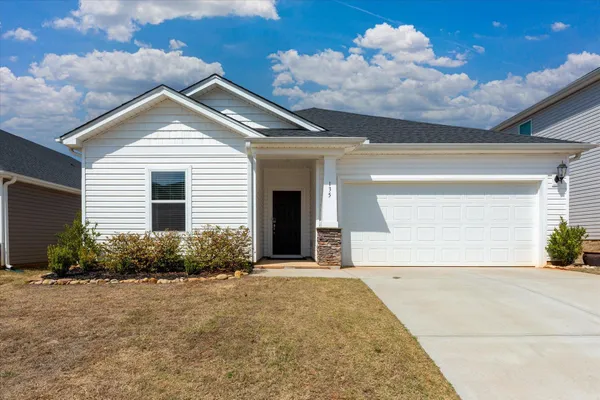 $292,500 | 135 Lavinia Circle, Duncan, SC 29334