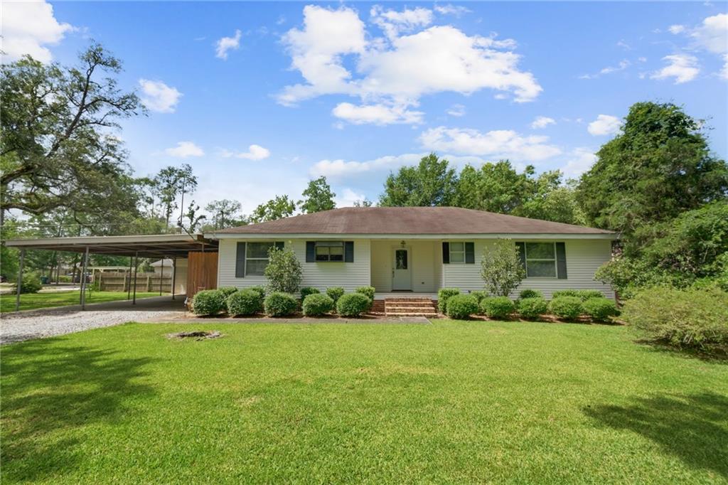 1910 Labarre Street Mandeville, LA 70448 - Photo 1 of 22 Gallery Image 1