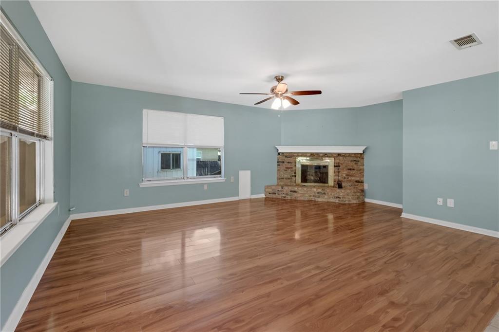 1910 Labarre Street Mandeville, LA 70448 - Photo 5 of 22 Gallery Image 5