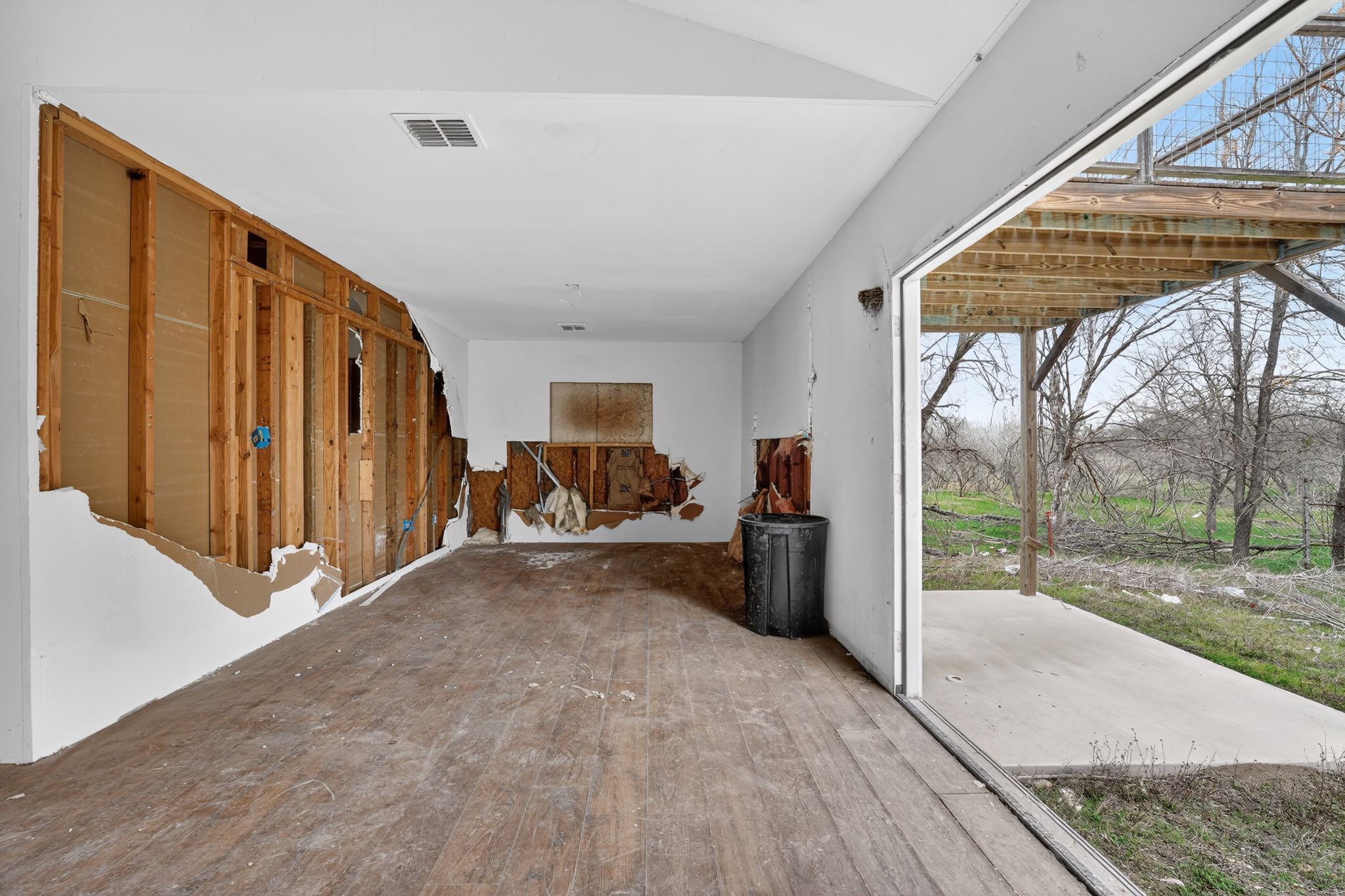 11223 Tom Sassman Road Austin, TX 78747 - Photo 4 of 40