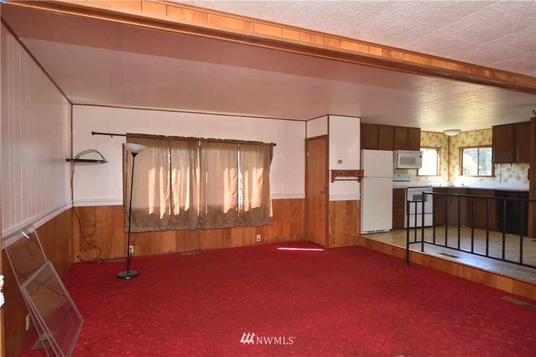 1327 Bishop Road Chehalis, WA 98532 - Photo 6 of 19