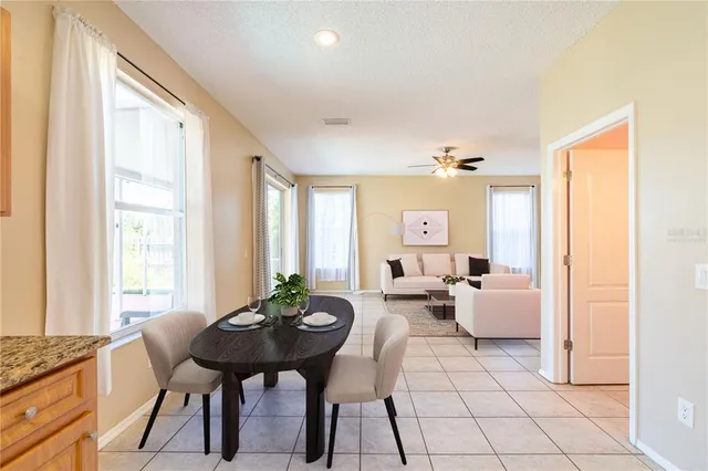 $410,000 | 504 Valencia Park Drive, Seffner, FL 33584