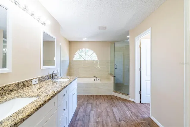 $410,000 | 504 Valencia Park Drive, Seffner, FL 33584