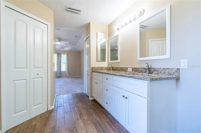 $410,000 | 504 Valencia Park Drive, Seffner, FL 33584