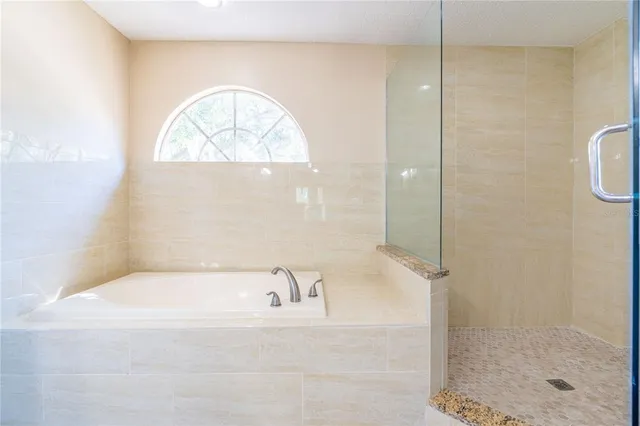 $410,000 | 504 Valencia Park Drive, Seffner, FL 33584