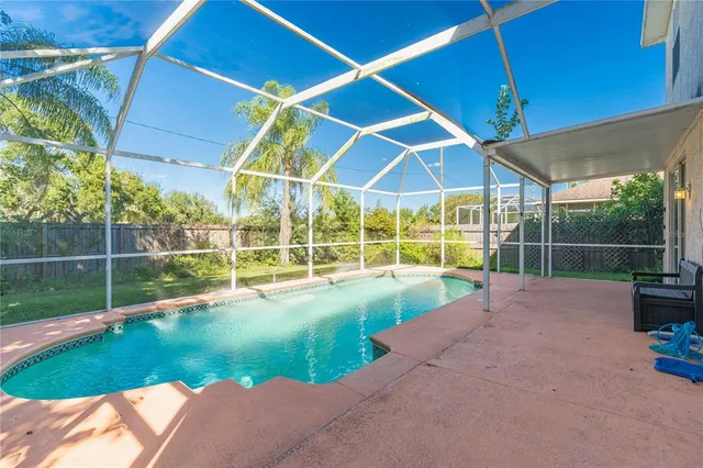 $410,000 | 504 Valencia Park Drive, Seffner, FL 33584