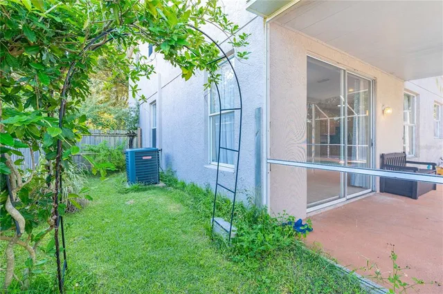 $410,000 | 504 Valencia Park Drive, Seffner, FL 33584