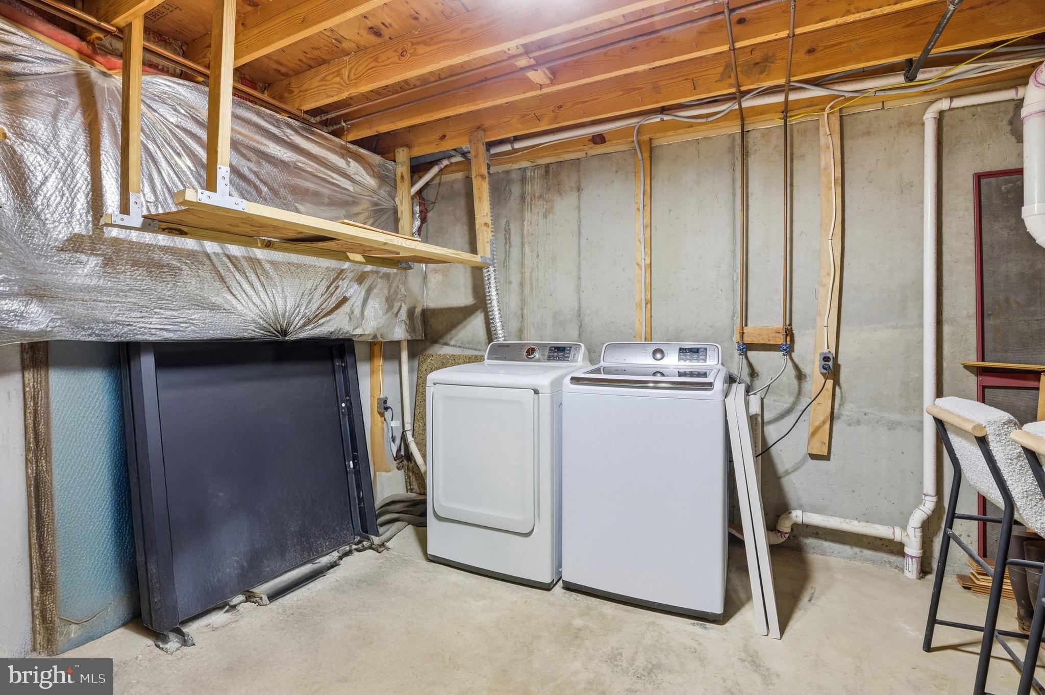 6167 Morning Glory Road Alexandria, VA 22310 - Photo 31 of 39 a utility room with dryer and washer