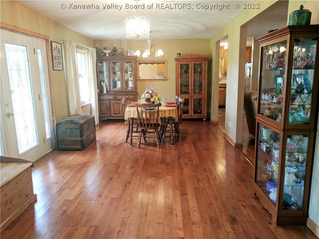 8345 Sandhill Road Point Pleasant, WV 25550 - Photo 12 of 30 Gallery Image 12