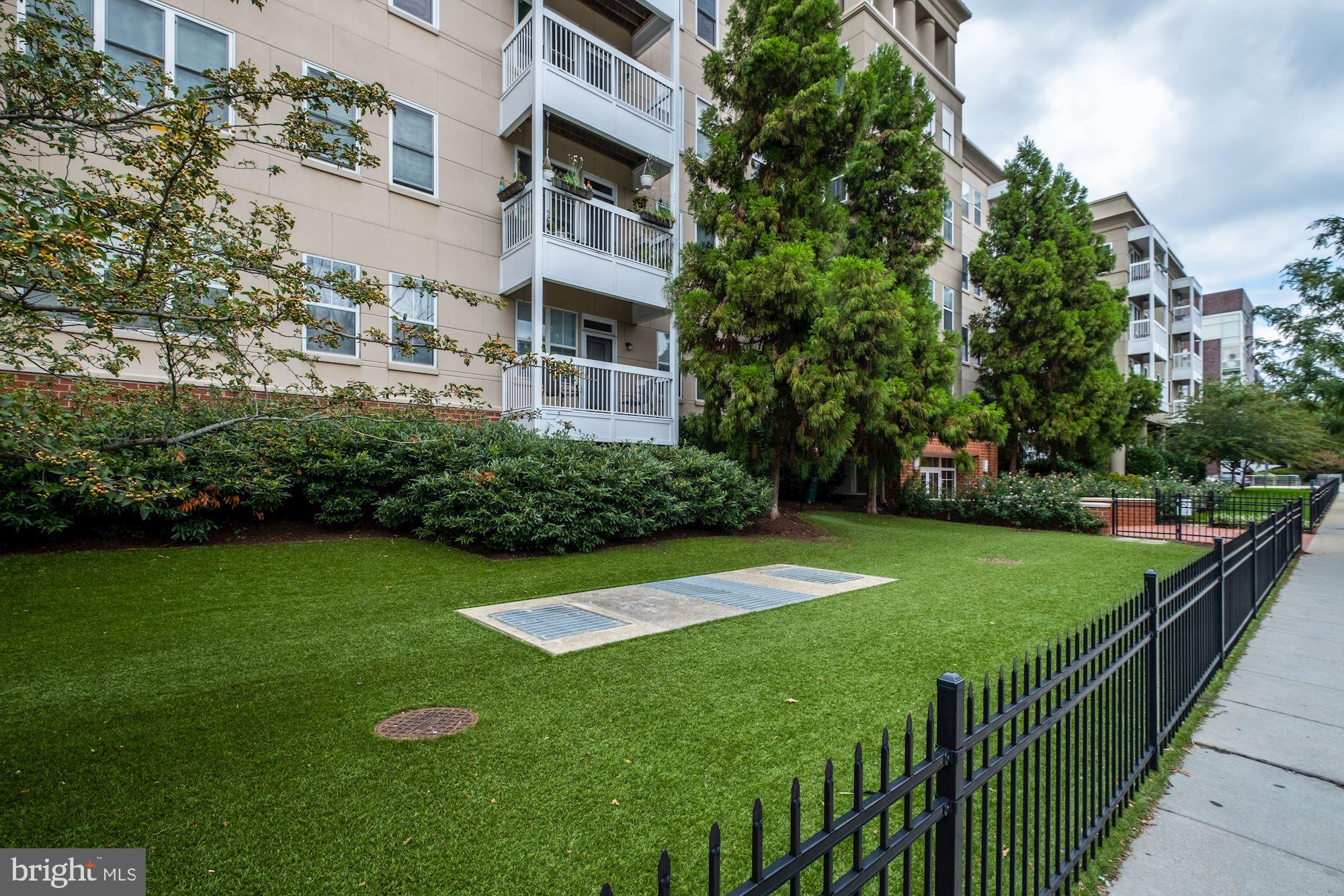 2004 11th Street Northwest, Unit 440 Washington, DC 20001 - Photo 12 of 18 Private dog park for your furry friends