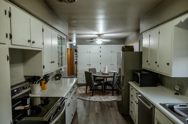 $194,900 | 704 Washington Avenue, Fairmont, MN 56031