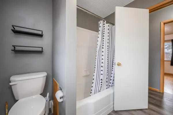 $189,900 | 704 Washington Avenue, Fairmont, MN 56031