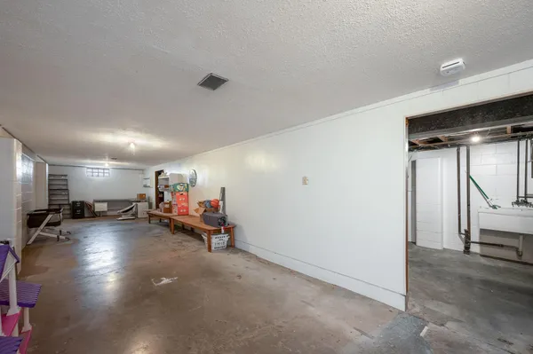 $189,900 | 704 Washington Avenue, Fairmont, MN 56031