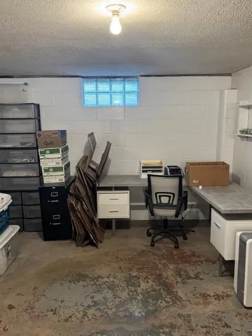 $194,900 | 704 Washington Avenue, Fairmont, MN 56031