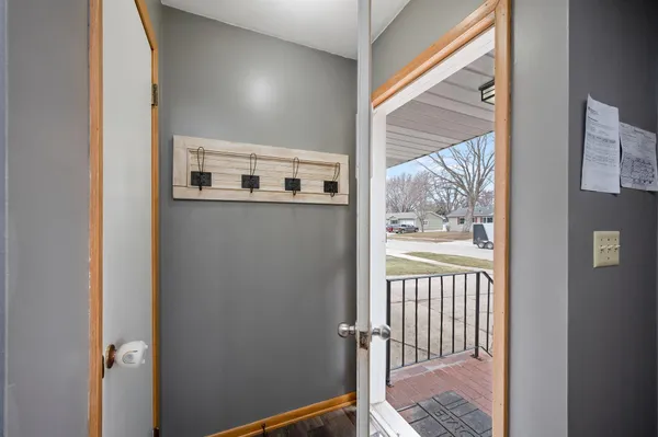 $189,900 | 704 Washington Avenue, Fairmont, MN 56031