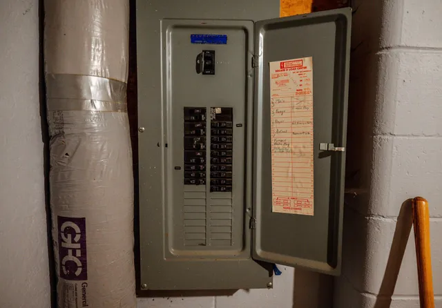 $194,900 | 704 Washington Avenue, Fairmont, MN 56031