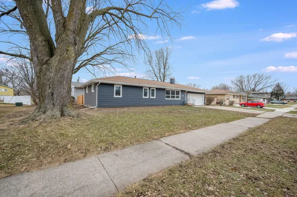 $189,900 | 704 Washington Avenue, Fairmont, MN 56031