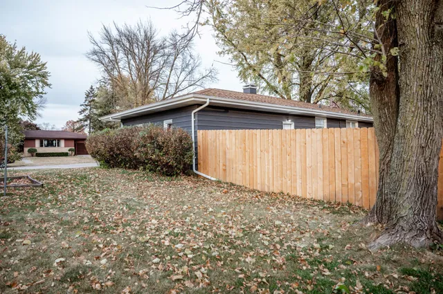 $194,900 | 704 Washington Avenue, Fairmont, MN 56031