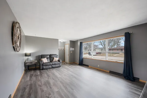 $189,900 | 704 Washington Avenue, Fairmont, MN 56031