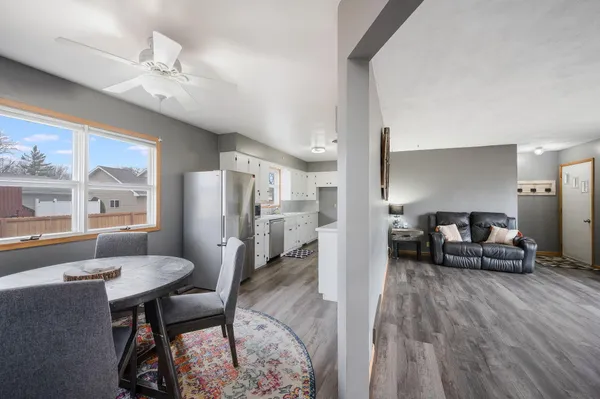 $189,900 | 704 Washington Avenue, Fairmont, MN 56031