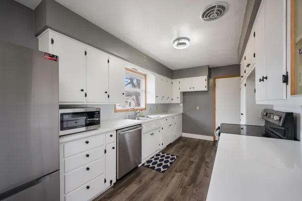 $189,900 | 704 Washington Avenue, Fairmont, MN 56031