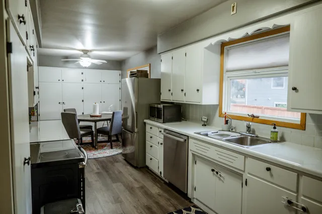 $194,900 | 704 Washington Avenue, Fairmont, MN 56031