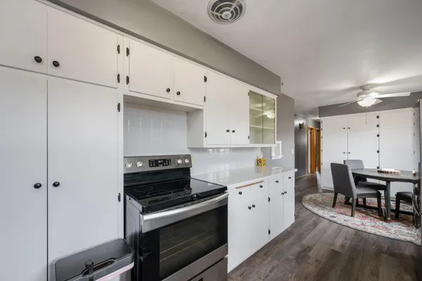 $189,900 | 704 Washington Avenue, Fairmont, MN 56031