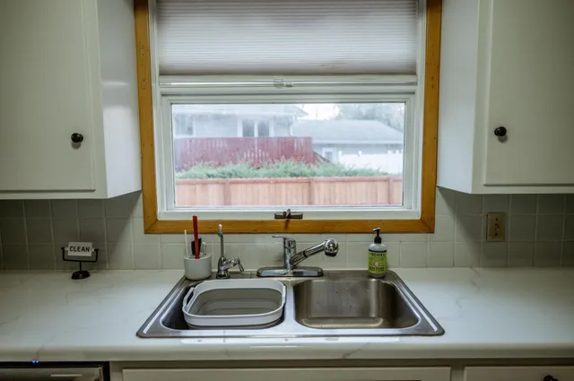 $194,900 | 704 Washington Avenue, Fairmont, MN 56031