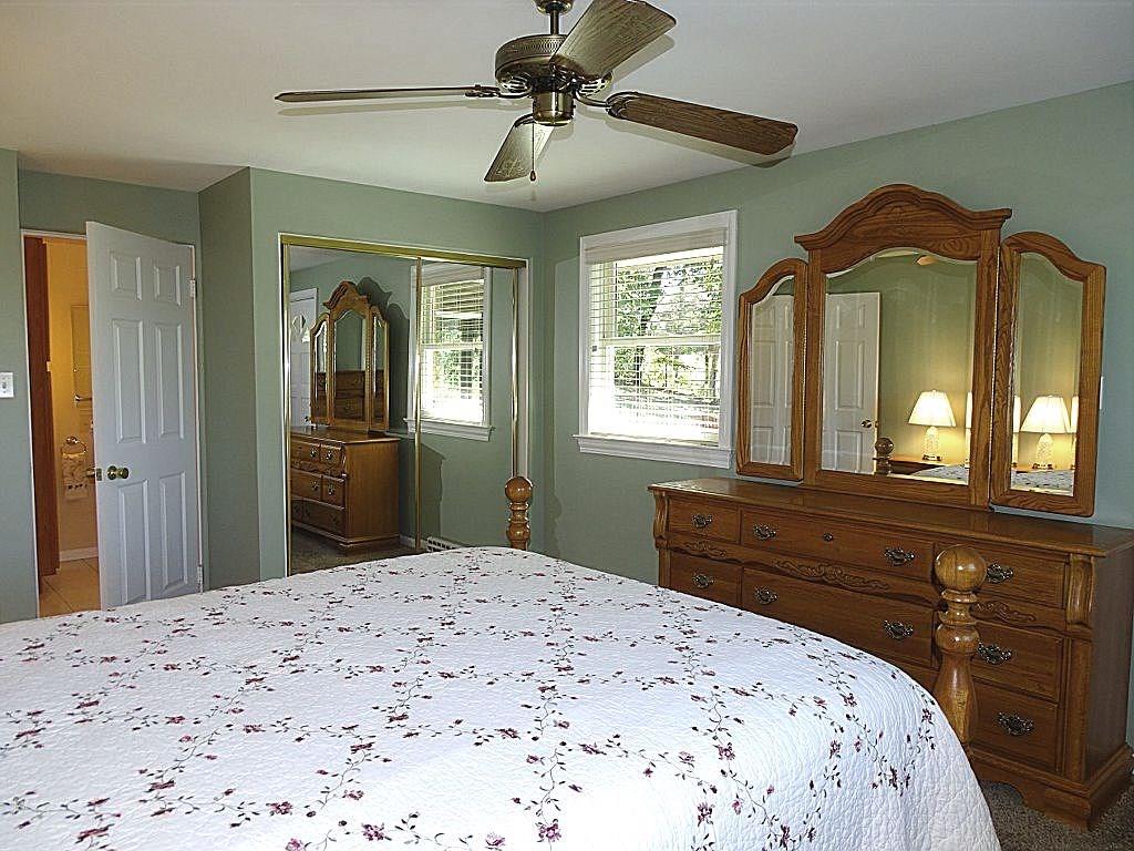 252 Rutledge Drive Canonsburg, PA 15317 - Photo 12 of 25 Gallery Image 12