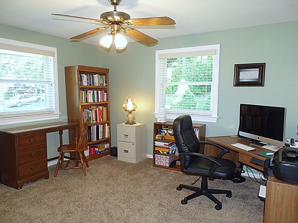 252 Rutledge Drive Canonsburg, PA 15317 - Photo 16 of 25 Gallery Image 16