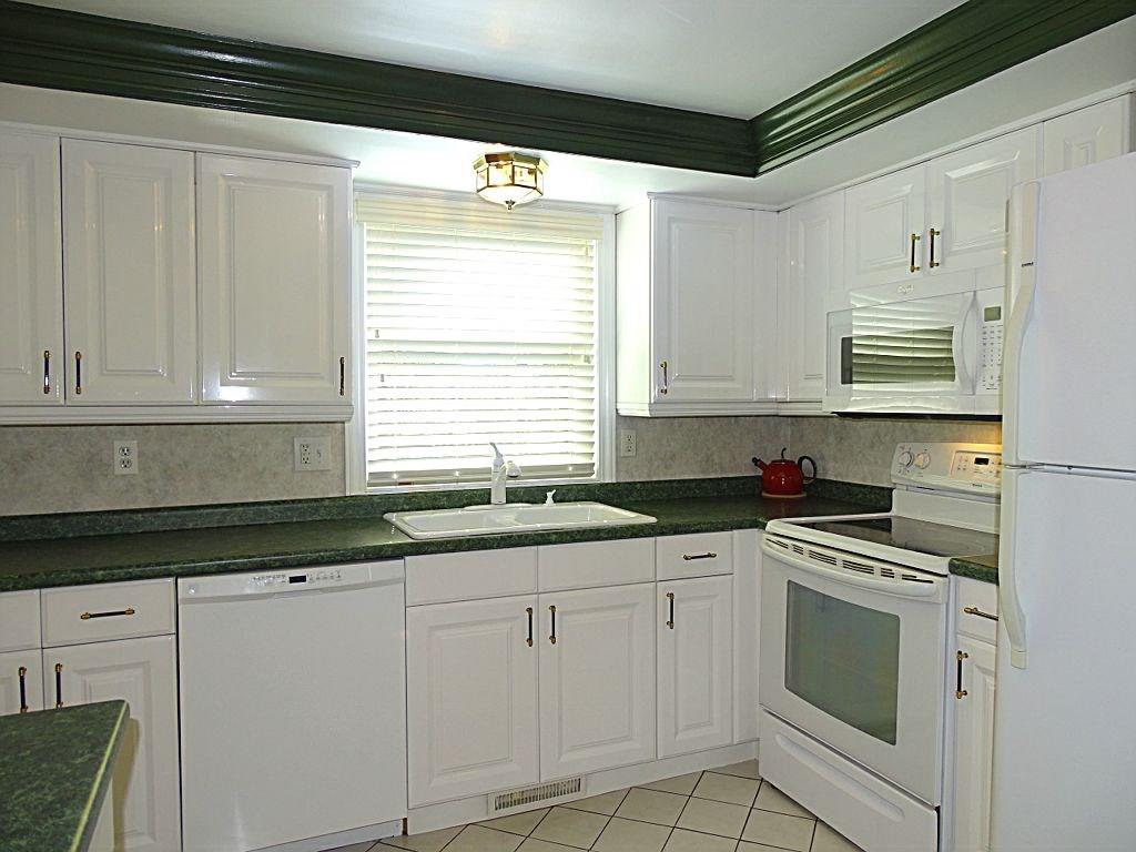 252 Rutledge Drive Canonsburg, PA 15317 - Photo 6 of 25 Gallery Image 6