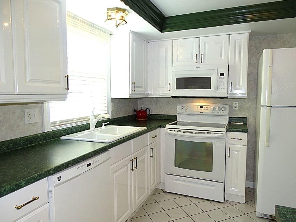 252 Rutledge Drive Canonsburg, PA 15317 - Photo 7 of 25 Gallery Image 7