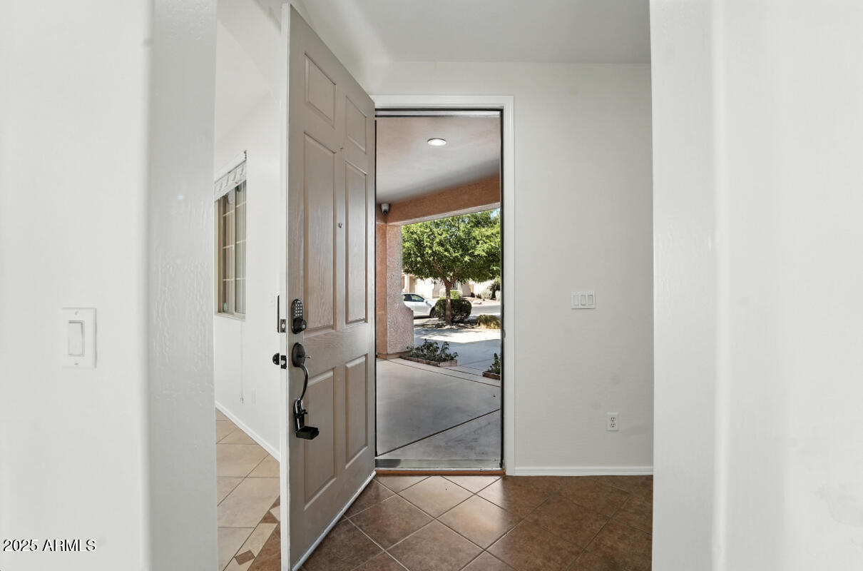 17379 West Bajada Road Surprise, AZ 85387 - Photo 5 of 66 17379 W. Bajada Rd-06