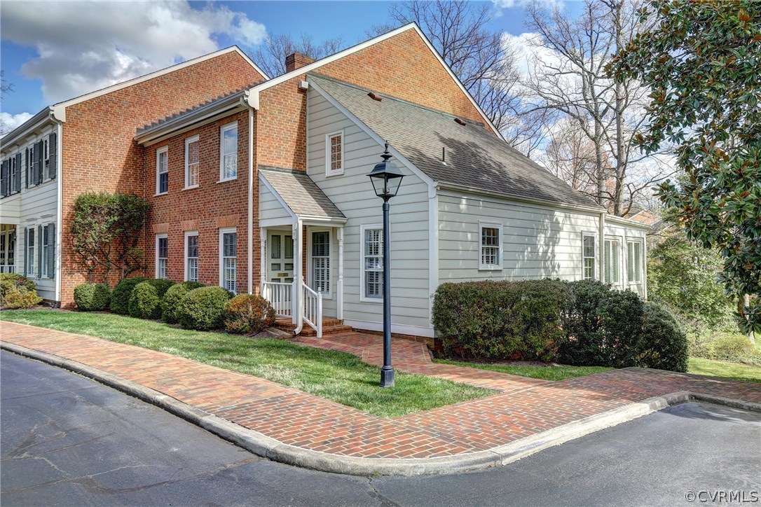 300 North Ridge Road, Unit 71 Henrico, VA 23229 - Photo 1 of 28 Gallery Image 1