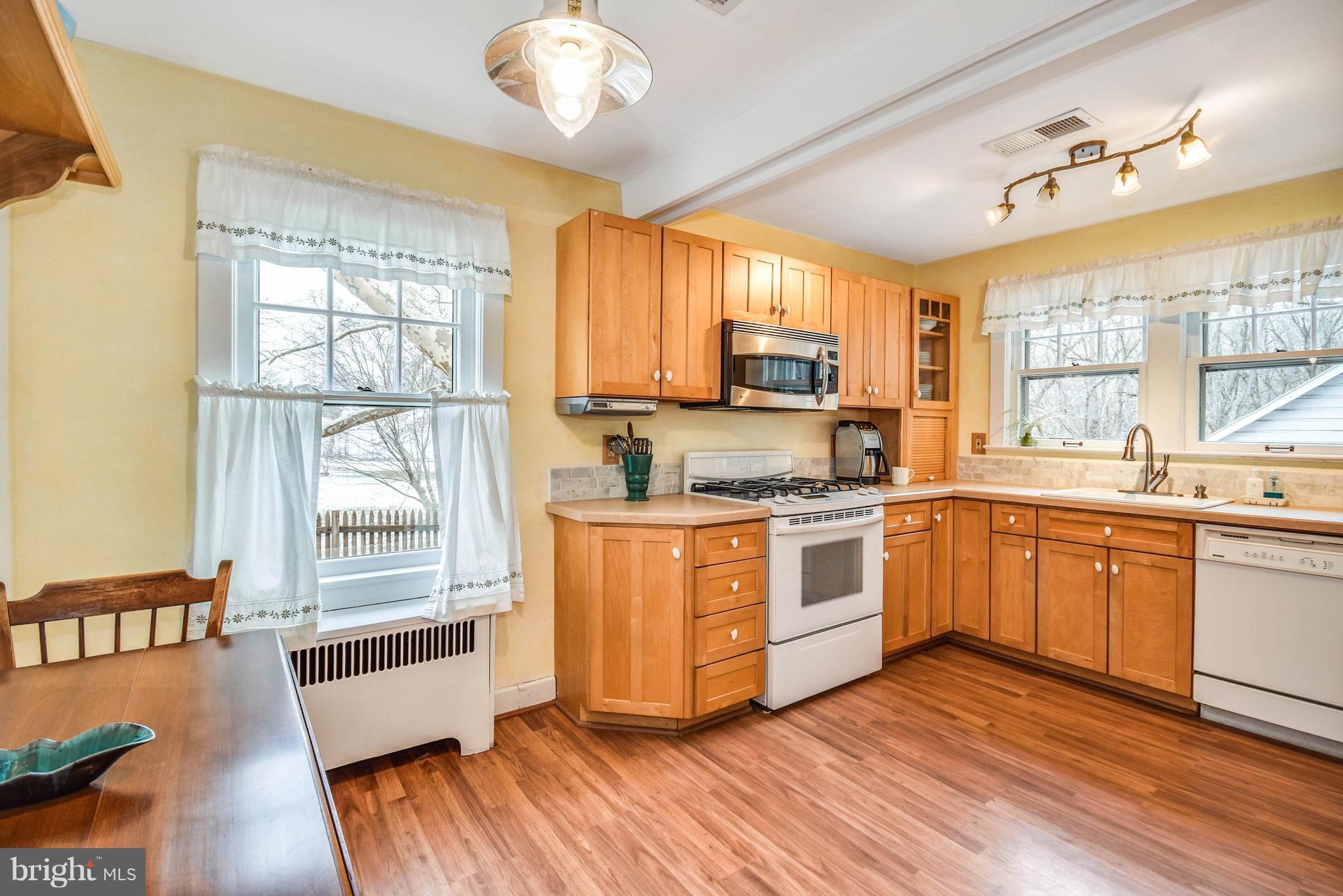 259 Old Furnace Road Riegelsville, PA 18077 - Photo 6 of 25