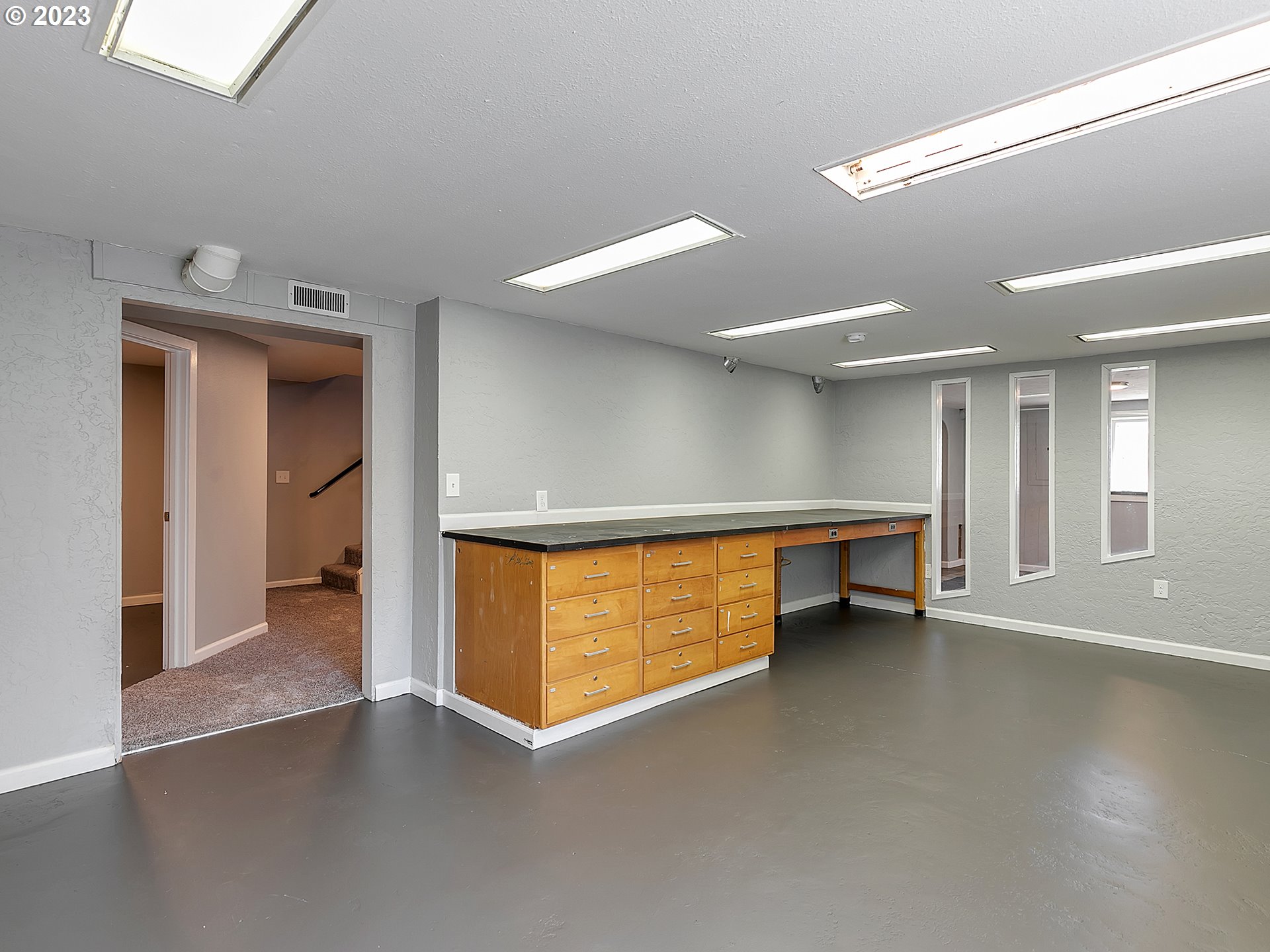 201 Southwest Hailey Avenue Pendleton, OR 97801 - Photo 29 of 35 a view of an empty room with wooden floor