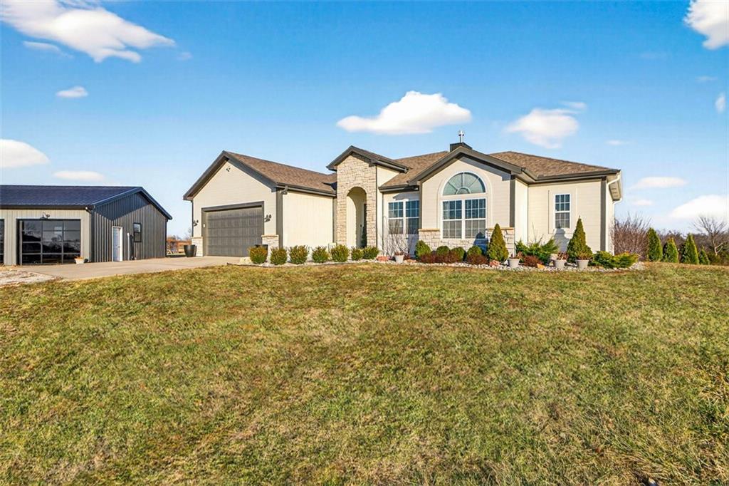 5199 Southeast Fox Run Road Lathrop, MO 64465 - Photo 3 of 69