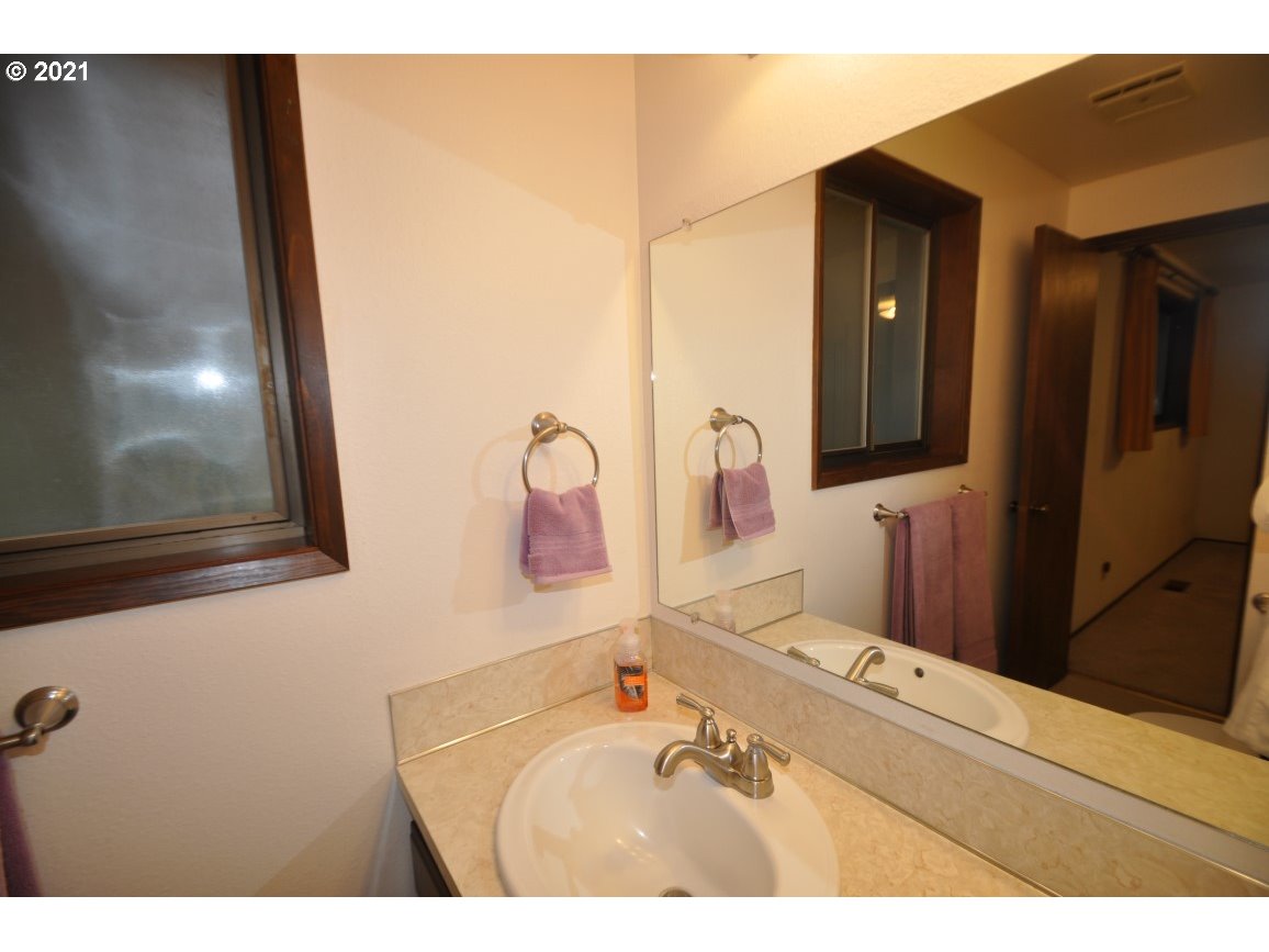 23512 Beaver Falls Road Clatskanie, OR 97016 - Photo 14 of 32 Gallery Image 14
