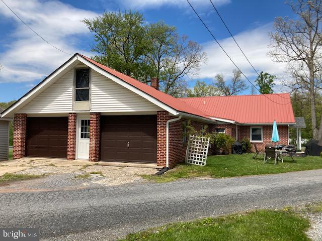 551 Lauschtown Road Denver, PA 17517 - Photo 3 of 21