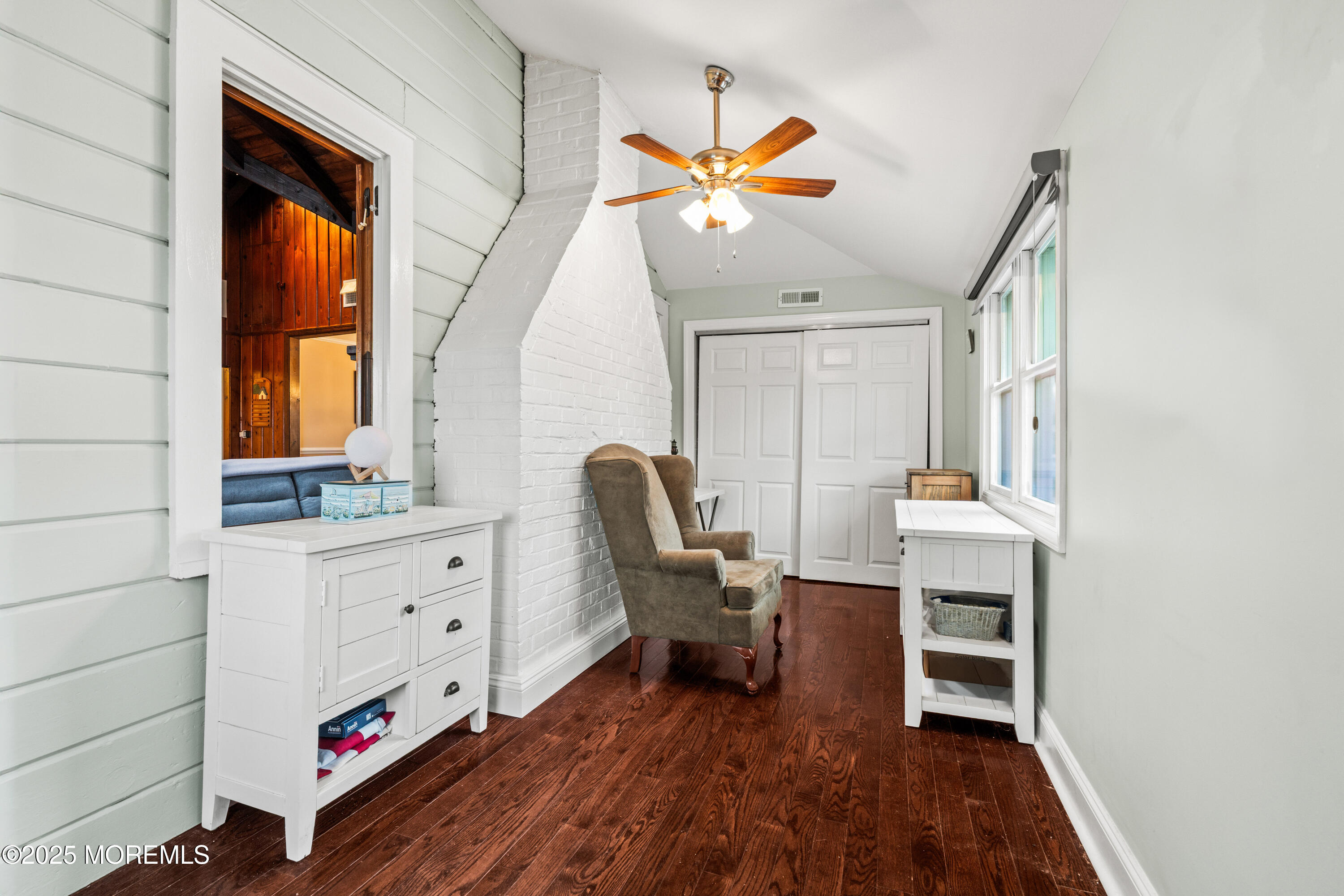 224 Grover Rd
