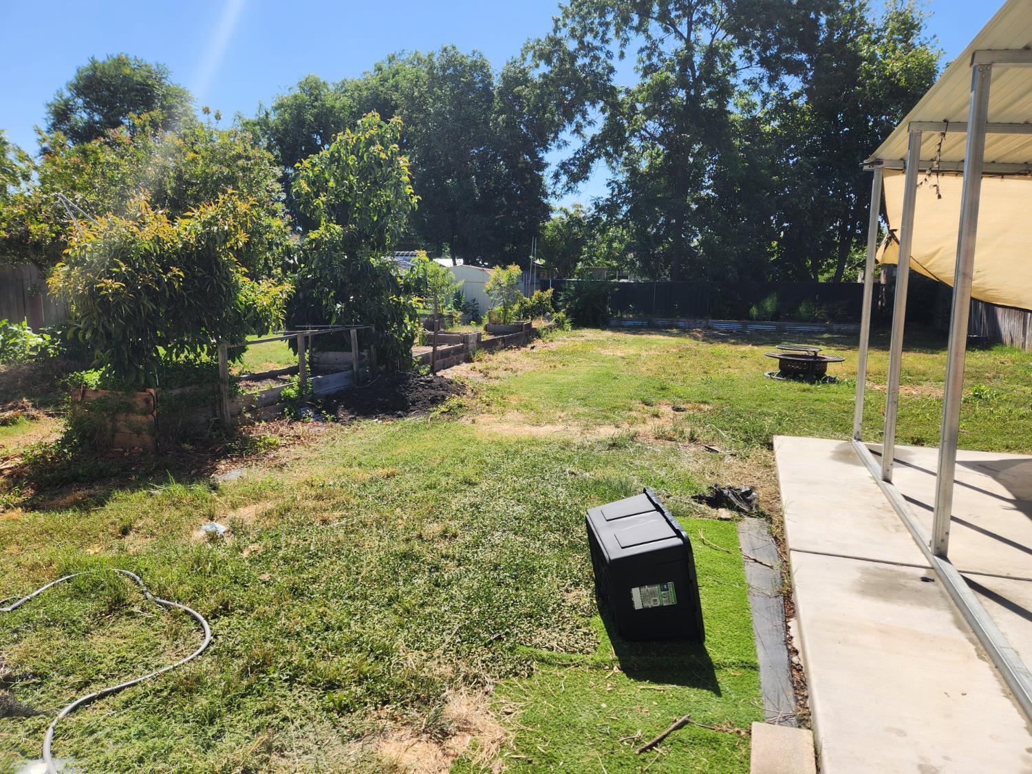 994 Fleda Avenue Olivehurst, CA 95961 - Photo 17 of 20 a view of a garden with plants